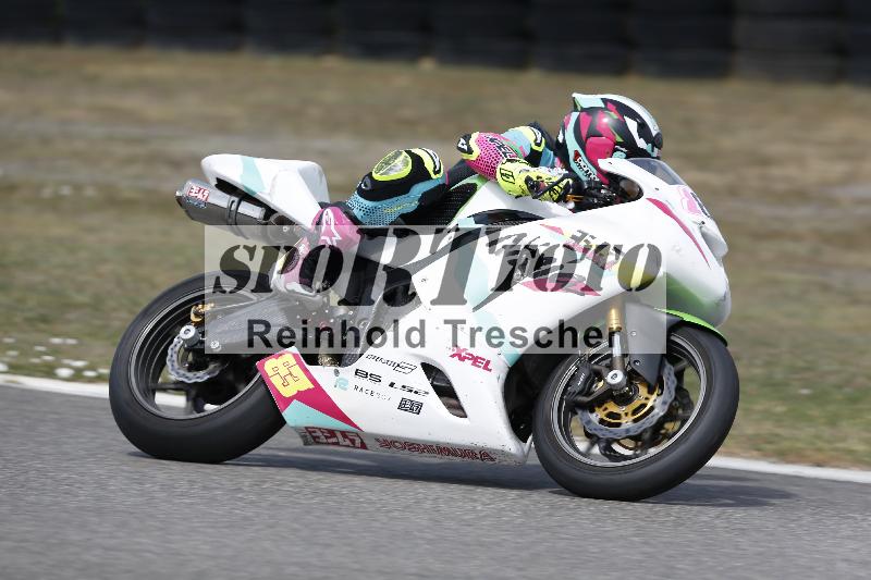 /37 09.08.2026  Pluess Motosport ADR/Freies Fahren/82